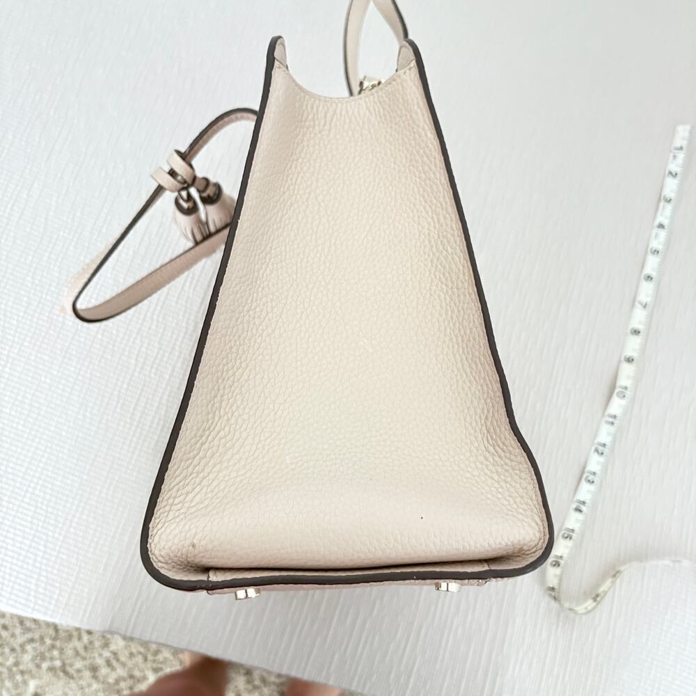 Kate Spade New York Pebbled Leather Tassel Tote Bag Beige Neutral Work Satchel - Picture 10 of 10